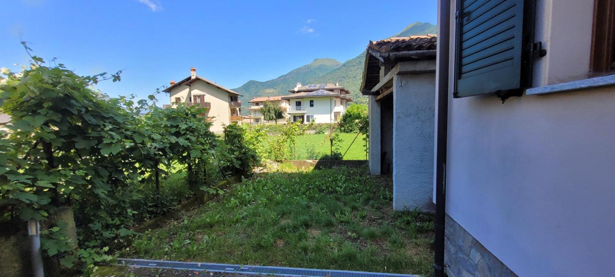 Ferienwohnung Terrazza Fucinetta Introbio Exterior foto