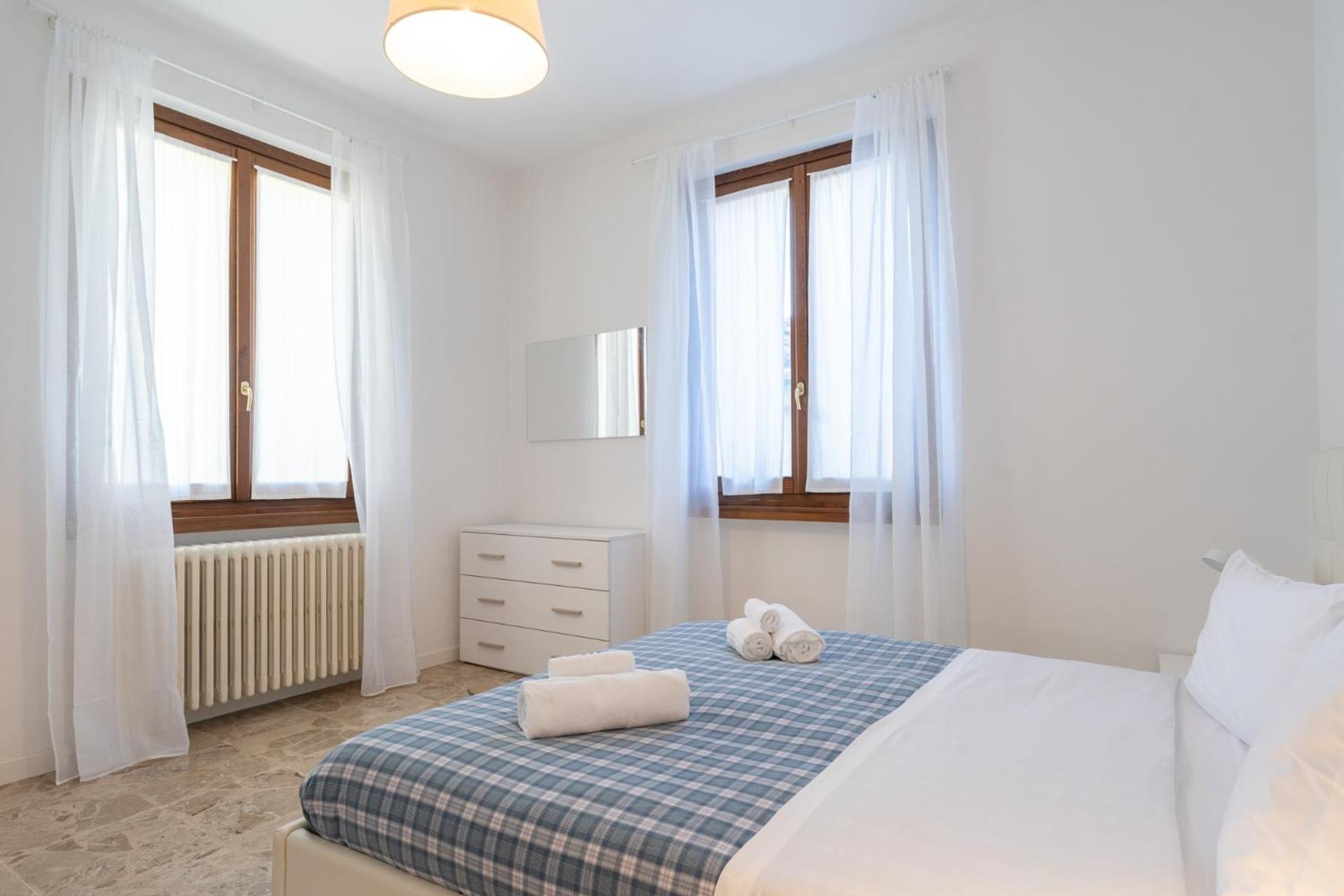 Ferienwohnung Terrazza Fucinetta Introbio Exterior foto