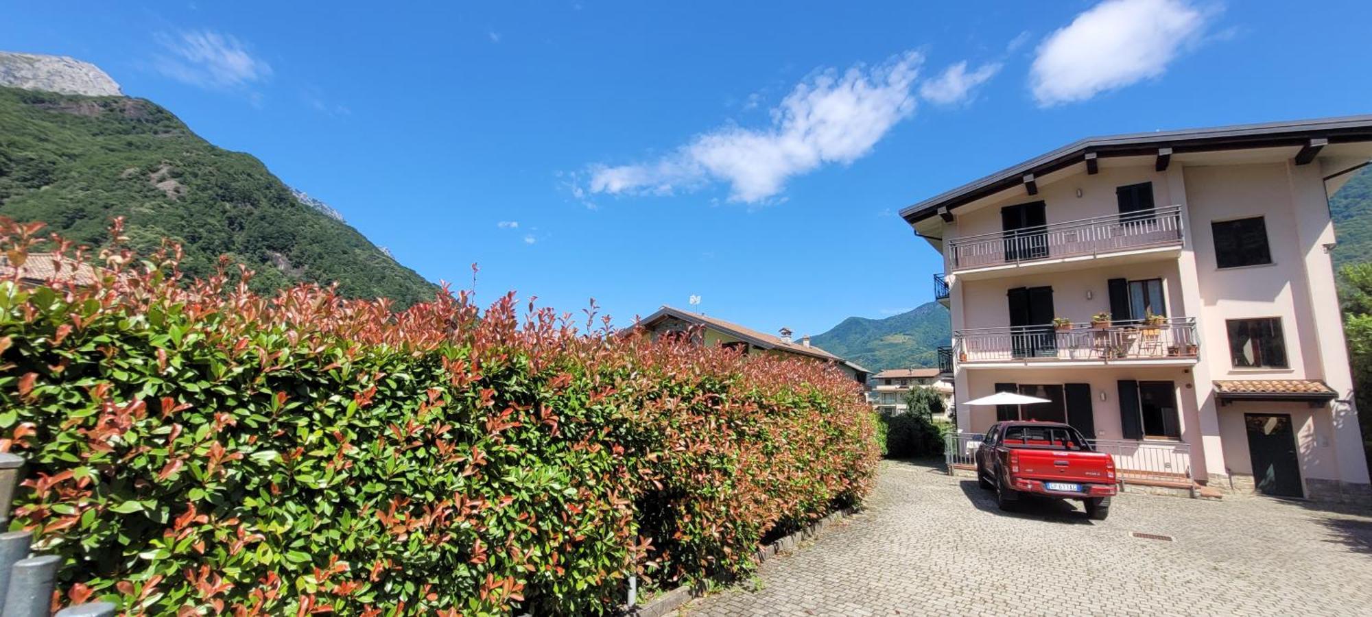Ferienwohnung Terrazza Fucinetta Introbio Exterior foto